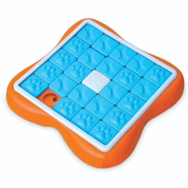 Challenge Slider Treat Dispensing Interactive Dog Game-  LEVEL 3